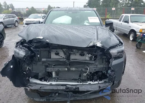 2025 Toyota 4Runner Sr5 из США, поврежденный, VIN JTEVA5BR0S5017023